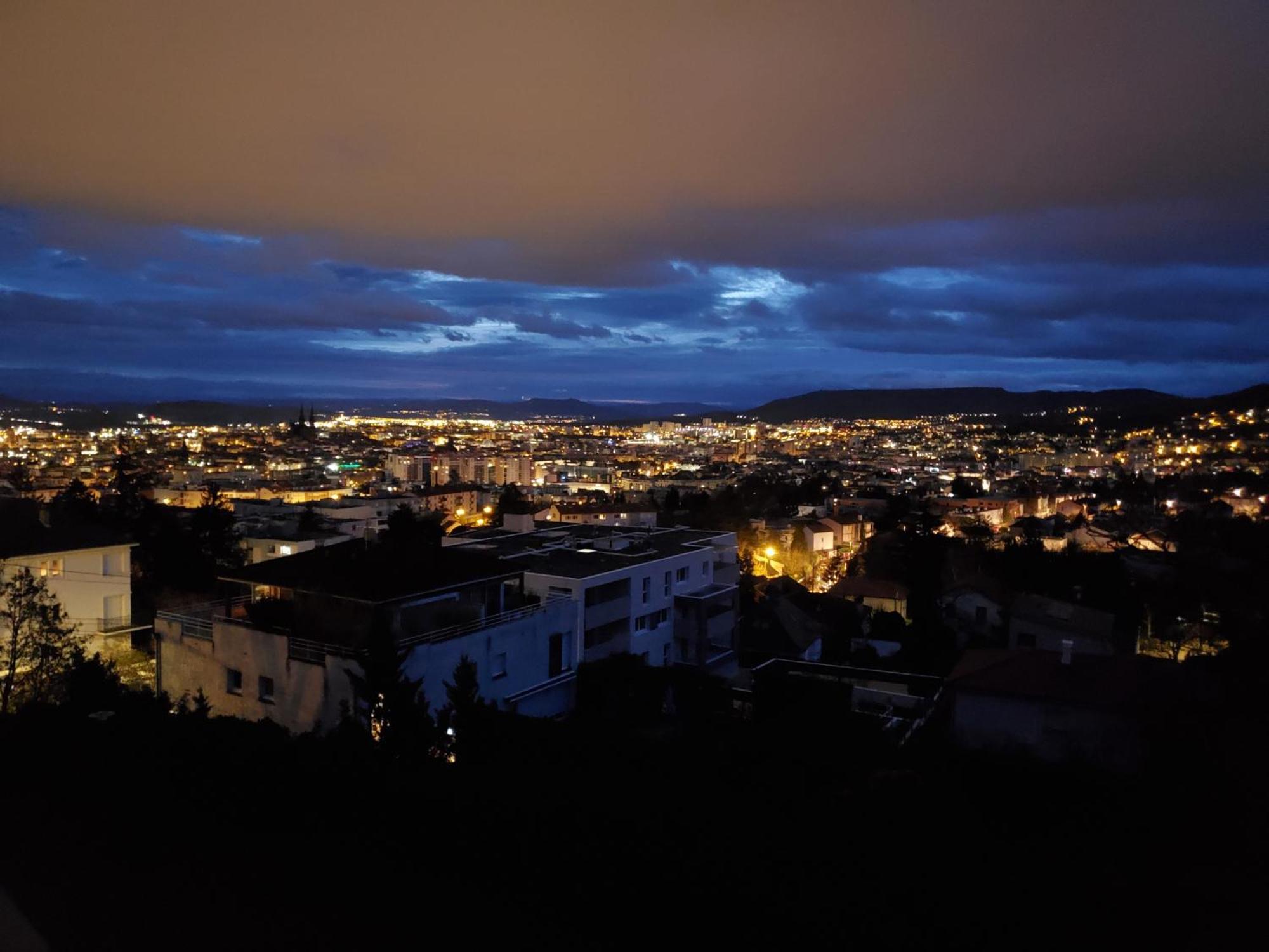 Entre Ville Et Nature - Les Hauts De Clermont Avec Garage Gratuit Екстериор снимка